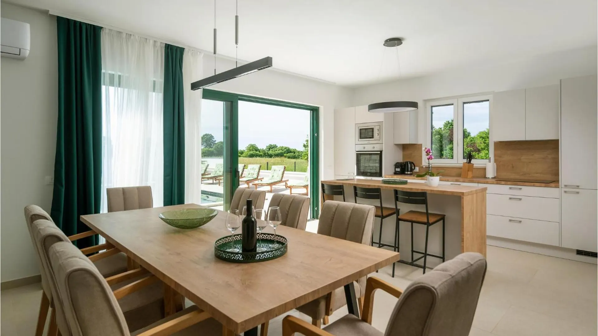 Awesome Home In Krnica With Outdoor Swimming Pool 0*,  Croatia