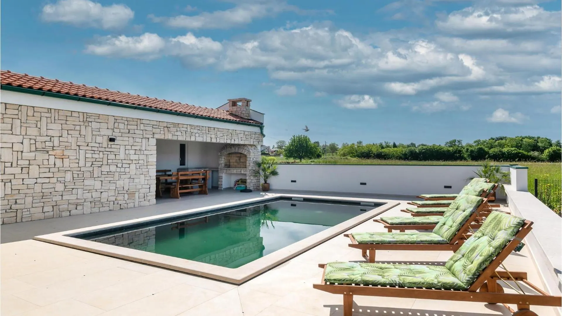 Awesome Home In Krnica With Outdoor Swimming Pool